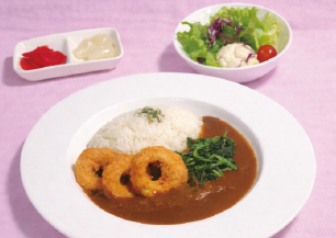 イカリングとほうれん草カレー